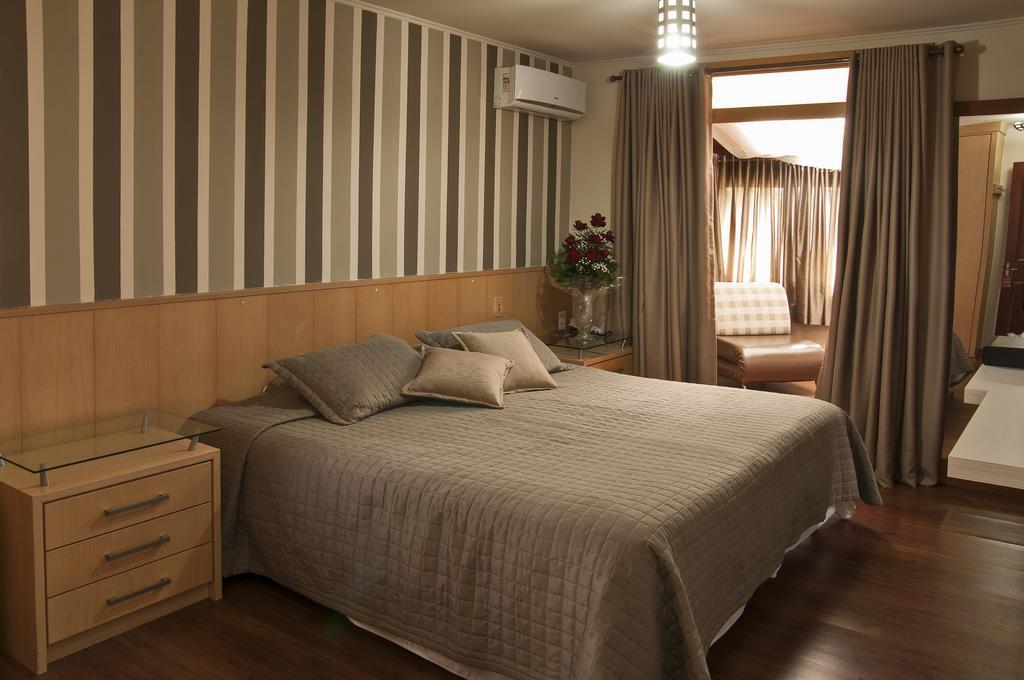 Bellagio Mini Resort - No Coracao De Gramado Habitación foto